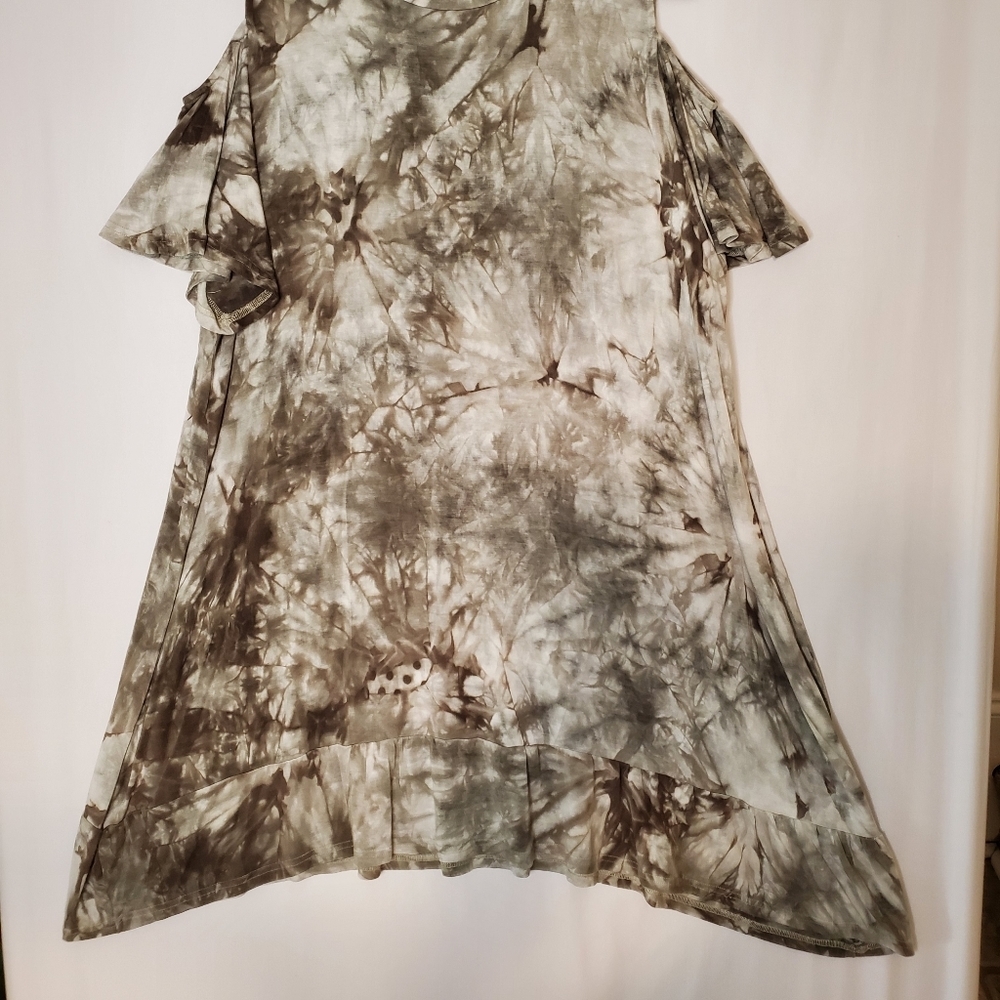 Spade & Heart tie dye cold shoulder dress large - Picture 5 of 14